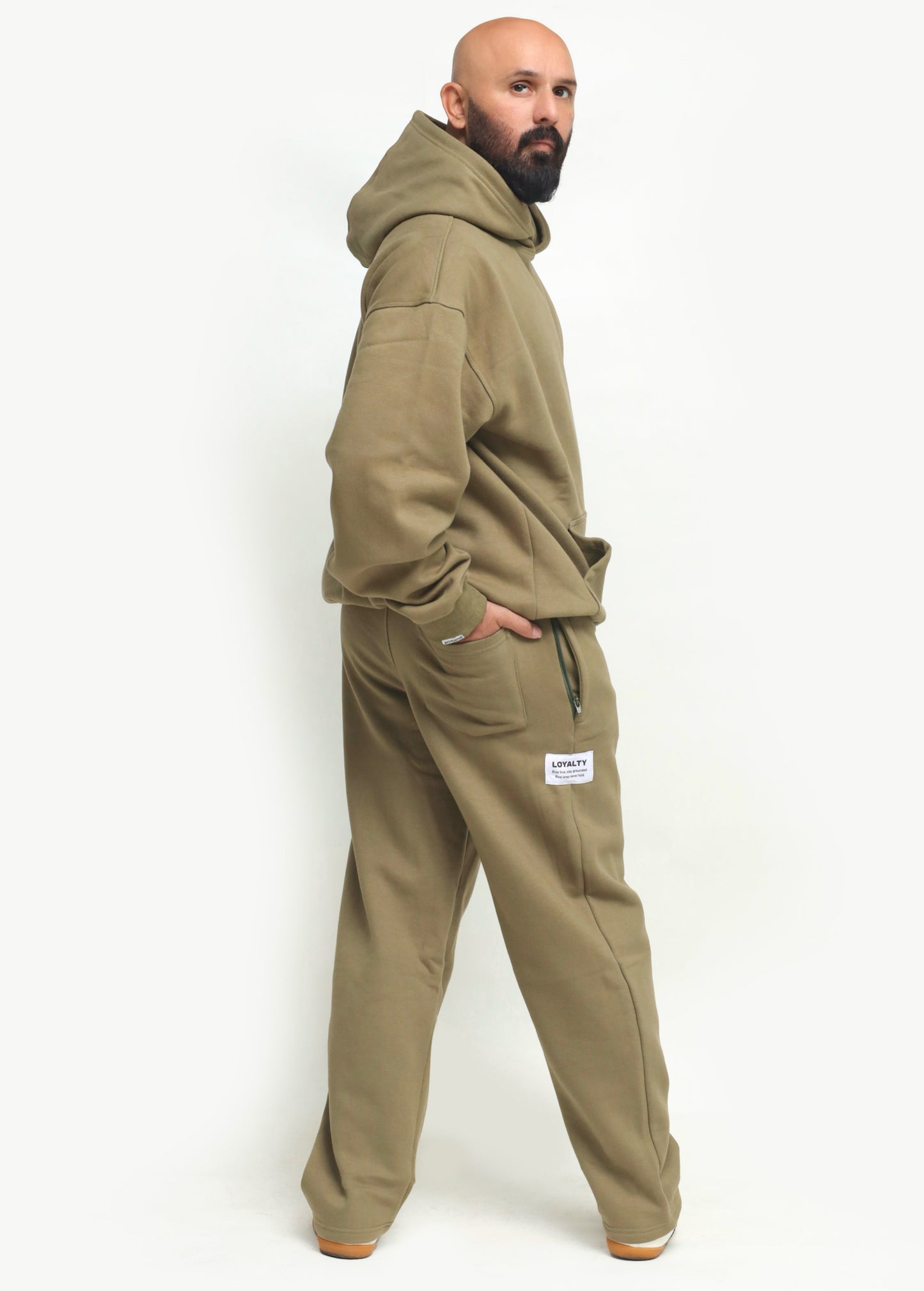 Heavyweight Set – Hoodie & Straight-Leg Pants